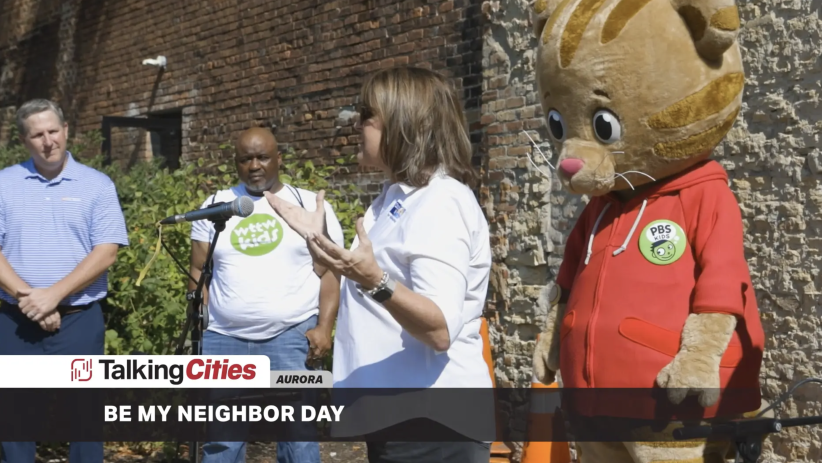 Fox Valley United Way Celebrates Be My Neighbor Day with Daniel Tiger and Katerina Kittycat